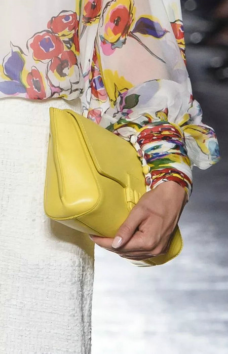 2020春夏女装色彩流行趋势，太阳之光(图25)